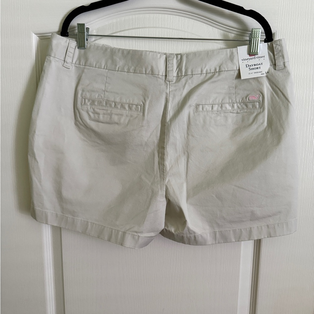 Vineyard Vines Dayboat Shorts Cotton Stretch 3.5” Inseam-size 14 NWT - Picture 2 of 6